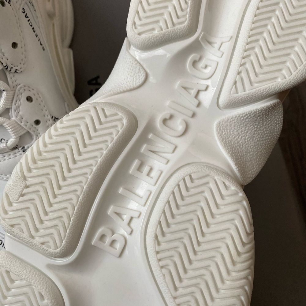 BALENCIAGA 👟 - Picture 6 of 6